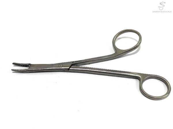 Needle Holder Cum Scissor